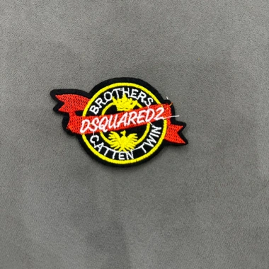Sticker logo patch thêu Dsqua2 ủi nhiệt - Giá chỉ 9.000đ, giảm từ 11.700đ, chất liệu bền, dán nhanh 2