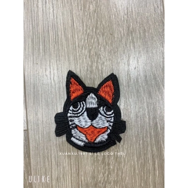 Sticker logo thêu gấu chó siêu dễ dán với giá chỉ 10.000đ giảm đặc biệt