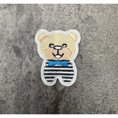 Sticker logo thêu gấu đa dạng, giá siêu tiết kiệm 6.000đ, chất lượng cao, dễ dán 4