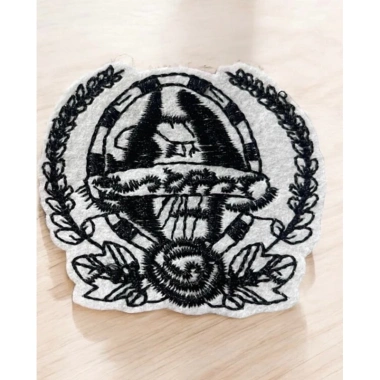 Sticker logo thêu hình địa cầu ủi nhiệt - In 3D bền màu, giảm giá chỉ 6.500 VND