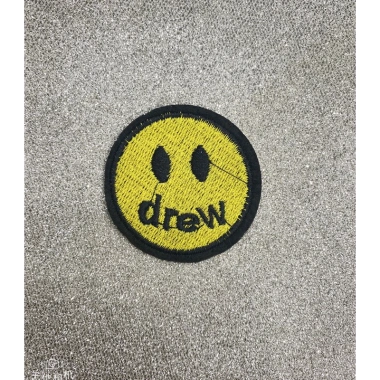 Sticker logo thêu mặt cười Drew 5cm - ủi nhiệt, giá chỉ 5.000đ, giảm giá đặc biệt 4 Sticker logo thêu mặt cười Drew 5cm - ủi nhiệt, giá chỉ 5.000đ, giảm giá đặc biệt 4