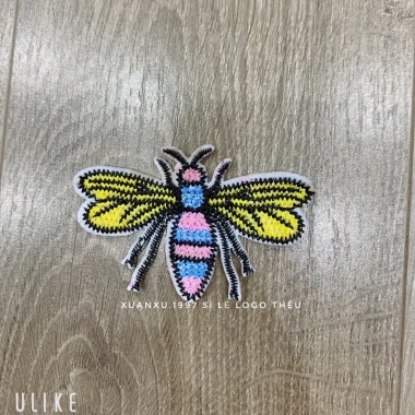 Sticker Logo Thêu Ong Bướm Đa Dạng Giá ưu đãi 8.000đ Chất lượng cao Dễ dán