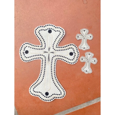 Sticker logo thêu thánh giá ủi nhiệt - Chỉ 7.000đ, dán nhanh, bền màu, dễ sử dụng 4