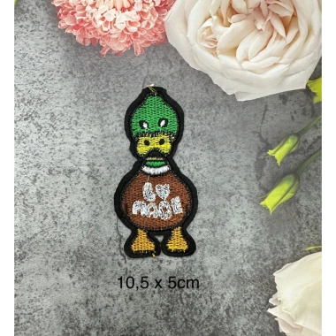 Sticker logo thêu Vịt Vàng ủi nhiệt - Giá 7.500đ, chất liệu bền, dễ dán