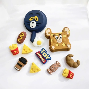 Sticker Phụ Kiện Gắn Dép Xinh Xắn – Charm Trang Trí Dép, Giảm Giá 25.000 VNĐ tại PINIC STORE 5 Sticker Phụ Kiện Gắn Dép Xinh Xắn – Charm Trang Trí Dép, Giảm Giá 25.000 VNĐ tại PINIC STORE 5