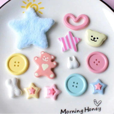 Sticker Phụ Kiện Gắn Dép Xinh Xắn – Charm Trang Trí Dép, Giảm Giá 25.000 VNĐ tại PINIC STORE 7 Sticker Phụ Kiện Gắn Dép Xinh Xắn – Charm Trang Trí Dép, Giảm Giá 25.000 VNĐ tại PINIC STORE 7
