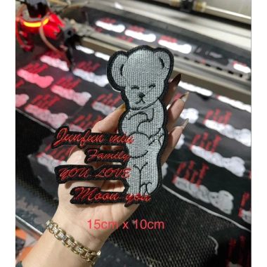 Sticker thêu gấu trắng chữ Coa Keo ủi giá chỉ 13.500đ giảm tới 13.740đ