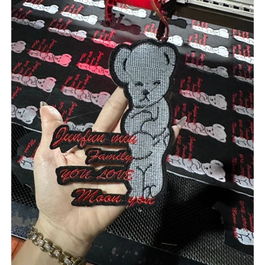Sticker thêu gấu trắng chữ Coa Keo ủi giá chỉ 13.500đ giảm tới 13.740đ
