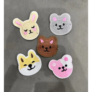 Sticker thêu hình con vật tim đa màu - Dễ dán áo, phong cách trẻ trung, giá 7.200đ