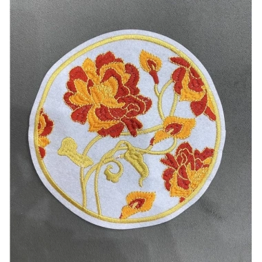 Sticker thêu tròn hoa đa màu giá 15.200đ, chất liệu bền, dán nhanh, phù hợp trang trí