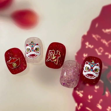 Sticker trang trí Tết Lân năm mới - Hình sinh động, dán dễ, giá ưu đãi 25.000 VND