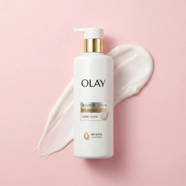 Sữa dưỡng thể Olay Whitening 260g - Dưỡng ẩm, làm sáng da, giảm thâm, giá chỉ 299.000 VND (giá gốc 367.770 VND) 4