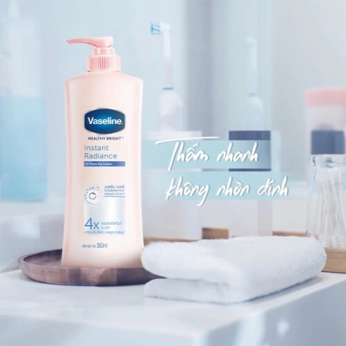 Sữa dưỡng thể Vaseline Healthy Bright Dưỡng trắng Instant Radiance 320ml/350ml - Giá 149.000đ 2
