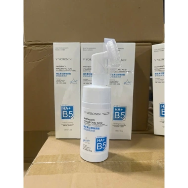 Sữa Rửa Mặt B5 đầu cọ silicon tạo bọt 120ml – Giá 50.000, se khít lỗ chân lông