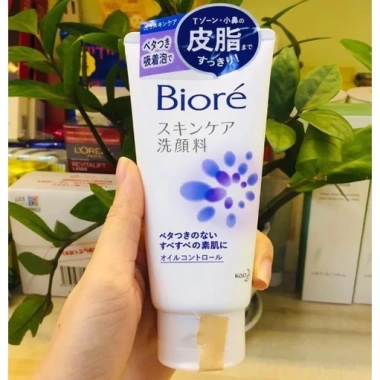Sữa rửa mặt Biore Skincare 130g nội địa Nhật Bản - 147.000, sạch sâu, giảm bã nhờn 6