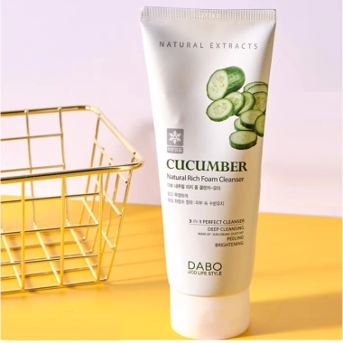 Sữa rửa mặt nam DABO 3IN1 Green Tea - Ngừa mụn, dầu nhờn, tinh chất trà xanh 180ml