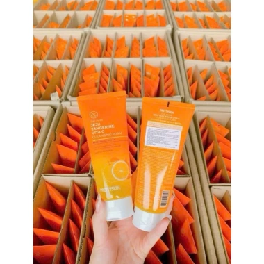 Sữa Rửa Mặt Quýt Jeju Tangerine Vita C Foam 150ml - Sáng Da, Giá 265k