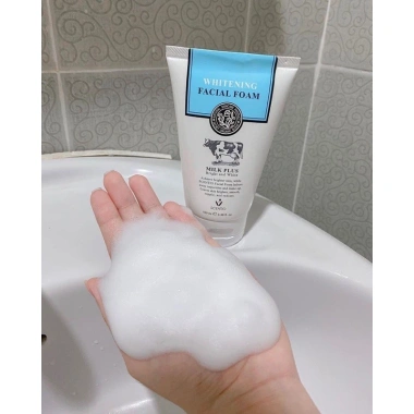 Sữa rửa mặt tạo bọt Beauty Buffet Scentio Milk Plus Thái Lan 100ml - Sáng da, chỉ 119.000 VND
