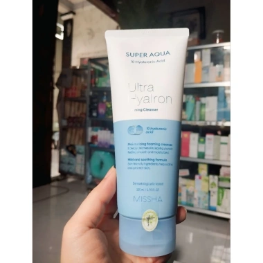 Sữa rửa mặt tạo bọt MISSHA Super Aqua Ultra Hyalron 200ml - Dưỡng ẩm sâu, giá ưu đãi