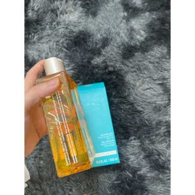 Sữa tắm hương nước hoa 250ml - Dưỡng ẩm sâu, hương thơm lâu, giảm giá ưu đãi 600k (Giá gốc 732k) 2