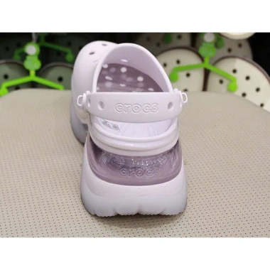 Sục Dép Nhựa Eva X Super Bae Đế Cao 6CM 8 Hình Gắn Ngẫu Nhiên, Giá 599.000 VND giảm từ 724.790 VND