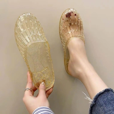 Sục Nhựa Nữ Trong Suốt Thoáng Khí êm Chân - Sục Lười Nhẹ Nhàng Thời Trang Cá Tính MSP 888 Giá 49k