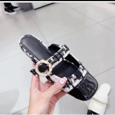 Sục xinh nữ mũi vá dây ngang bản to đính bông hoa chất vải dạ MA110 - giảm giá 145k