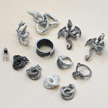 Súng đính cườm Đen Bạc Tây Tạng Rắn rồng tự làm - Sang trọng, giá ưu đãi 4 Súng đính cườm Đen Bạc Tây Tạng Rắn rồng tự làm - Sang trọng, giá ưu đãi 4