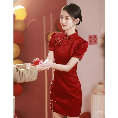 Sườn Xám Đỏ Thanh Lịch cho Bé Gái - Thiết Kế Trung Hoa Cải Tiến, Đồng Hành Mỗi Ngày 8