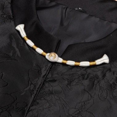 Sườn Xám Tấm Khóa Trung Hoa tay lá vàng, hạt & sợi vàng, đuôi dài, phù hợp Hanfu, giảm giá 5.9k 17 Sườn Xám Tấm Khóa Trung Hoa tay lá vàng, hạt & sợi vàng, đuôi dài, phù hợp Hanfu, giảm giá 5.9k 17