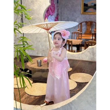 SY9 Kèm Mấn Hoa - Sét Yếm TẾT 2.026 + Váy Hoa Nguyệt Xinh Xắn cho Bé Vani Kids 139k 3