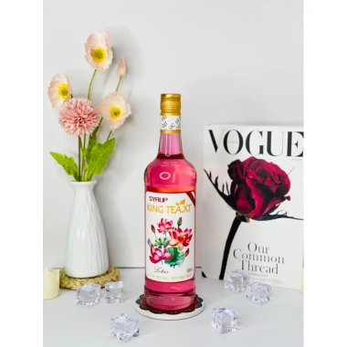 Syrup Hoa Sen Pha Chế KingTea 800ml Hương Vị Lotus Ngon Ngọt Giá 155.000₫ Syrup Hoa Sen Pha Chế KingTea 800ml Hương Vị Lotus Ngon Ngọt Giá 155.000₫