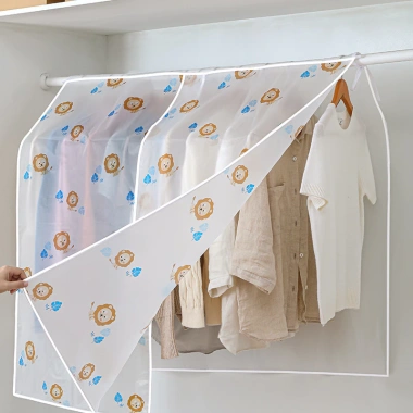 Tấm bạt PEVA 110x110cm trùm sào đồ treo quần áo, chống bụi, chống thấm nước Giá 49.000đ