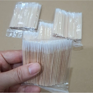 Tăm bông đầu nhọn 100-500 cây siêu rẻ - Vệ sinh điện thoại, tai nghe - Phúc Hưng 10.500đ