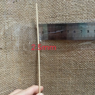 Tăm Tre Dài Bào Nhẵn 30 Thanh Size 3/4/5mm Dài 50-60cm Làm Mô Hình Giá 16.000 VND
