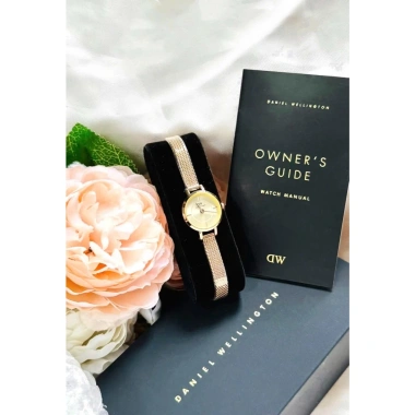 Tặng vòng tay – Đồng hồ nữ Daniel Wellington Petite Mini dây thép, giảm giá 1,4tr