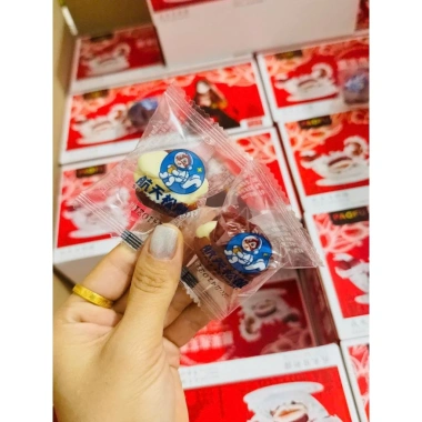 Táo Đỏ 1kg Kẹp Sữa Lạc Đà Con Sóc Thơm Ngon - Giá ưu đãi 50.000đ | hophopfood