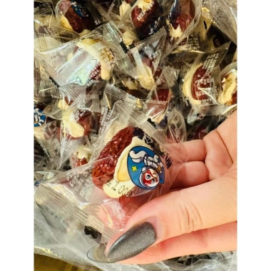 Táo Đỏ 1kg Kẹp Sữa Lạc Đà Con Sóc Thơm Ngon - Giá ưu đãi 50.000đ | hophopfood