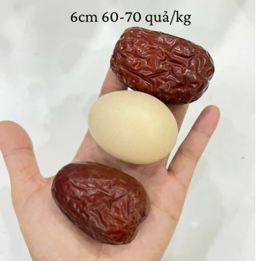 Táo Đỏ Hàn Quốc 1Kg - Đun Trà, Hầm Canh, Ăn Vặt, Tốt Cho Sức Khỏe, Giá 85.000 VND