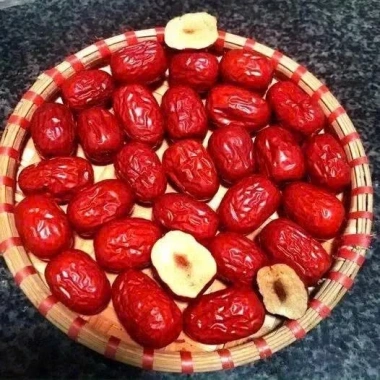 Táo Đỏ sấy khô nguyên trái – Trái cây khô sạch, dùng pha trà, nấu nước, hầm canh, chỉ 60.000₫