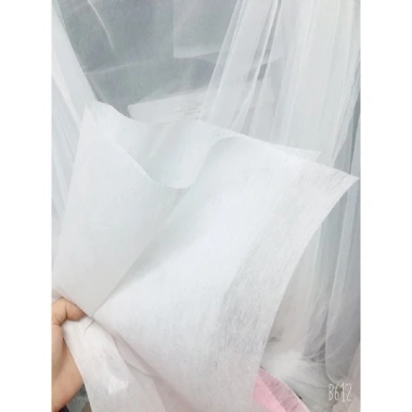 Tập 50 tờ giấy mếch lụa gói hoa khổ 60x60 - Giá chỉ 18.000 VND, giảm từ 21.780 VND 6 Tập 50 tờ giấy mếch lụa gói hoa khổ 60x60 - Giá chỉ 18.000 VND, giảm từ 21.780 VND 6