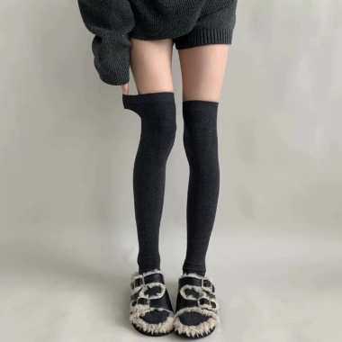 Tất bắp đùi trên đầu gối cho nàng - Thời trang sexy, siêu nhẹ, giảm giá 55.000đ