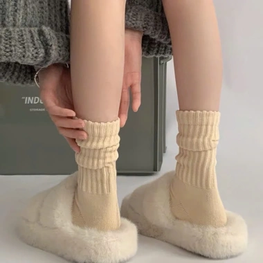 Tất Cao Cổ Nữ Cotton Nhún Mềm Mịn TA40 Giá 15.000 Độ bám cao, Thoải mái suốt ngày 10