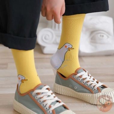 Tất cổ cao họa tiết ngỗng cute màu vàng trắng phong cách Hàn Quốc, chỉ 22.900₫