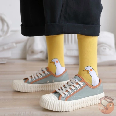 Tất cổ cao họa tiết ngỗng cute màu vàng trắng phong cách Hàn Quốc, chỉ 22.900₫