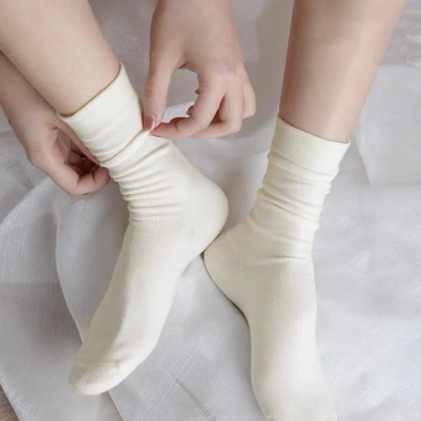 Tất cổ cao Nữ cao cấp TA22 - Vải mềm dày thoáng khí, 3 màu, giá chỉ 30.000 VND 7