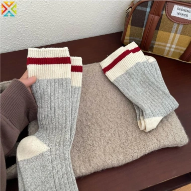 Tất cotton dày cổ điển mùa thu đông sọc tương phản cho nam nữ - Giá ưu đãi 36.583 7