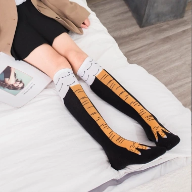 Tất dài nữ họa tiết gà hài hước 3D in cotton, chân gà siêu dễ thương trên đầu gối 3 Tất dài nữ họa tiết gà hài hước 3D in cotton, chân gà siêu dễ thương trên đầu gối 3