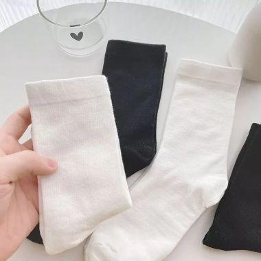 Tất nữ cổ cao Ladi OFFICIAL STORE cotton 3 màu Đen Trắng Kem, giá 7.990₫ 6
