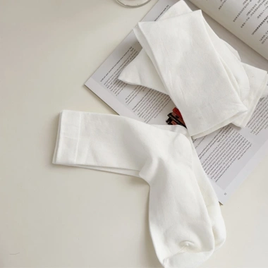Tất nữ cổ cao Ladi OFFICIAL STORE cotton 3 màu Đen Trắng Kem, giá 7.990₫ 10